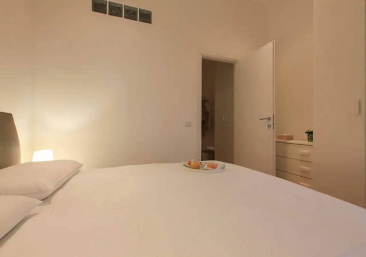 Cenisio Apartment ミラノ