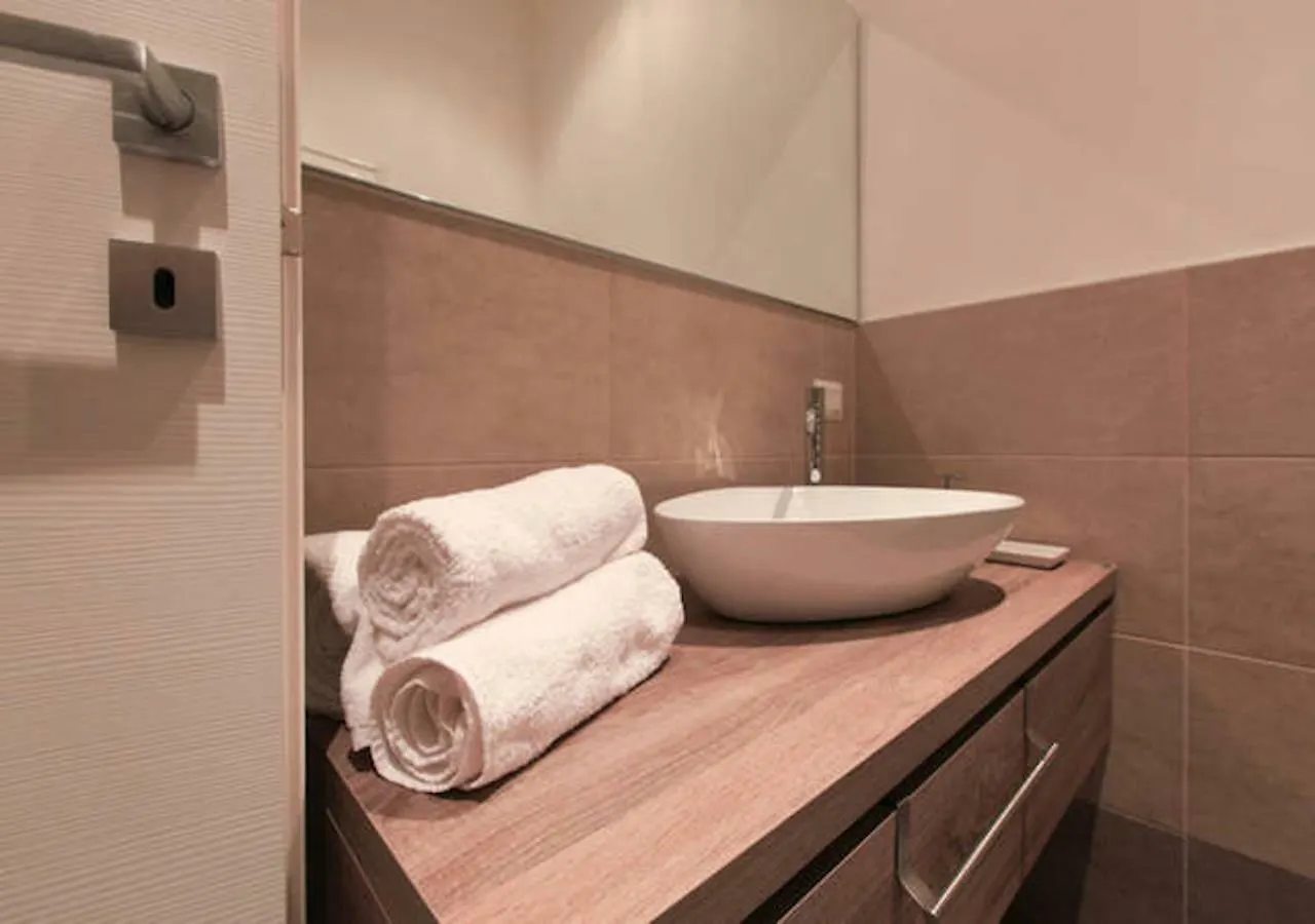 Cenisio Apartment ミラノ